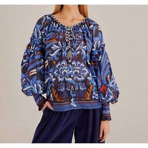 NWT FARM Rio Toucans Scarf V Neck Top XS Long Sleeve Lightweight